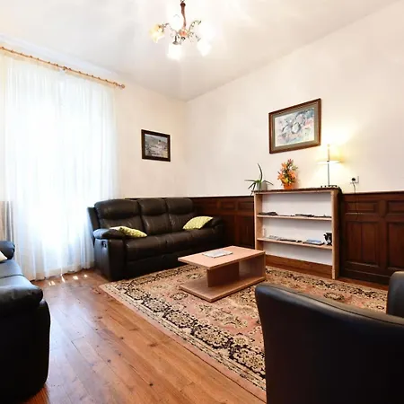 Etchevers-enia Vakantiehuis Suhescun